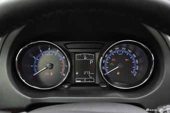 2016款风行SX6 1.6L自动豪华型