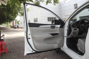 2016款轩逸1.6L自动XE舒适版