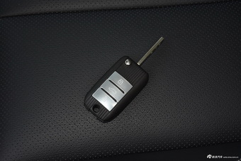 2016款荣威RX5 20T自动两驱互联网智享版