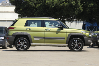 2018款北京BJ20 1.5T CVT尊贵型