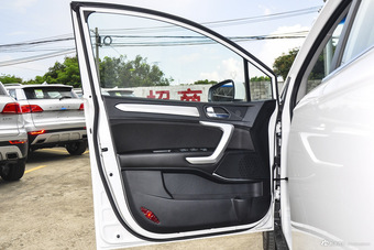 2016款瑞风S3 1.5L自动CVT豪华型 典雅白