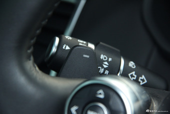 2017款发现3.0自动V6首发限量版