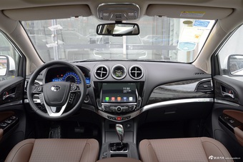 2015款比亚迪S7升级版2.0T自动豪华型图片