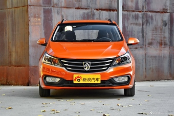 2017款宝骏310 1.5L自动豪华型