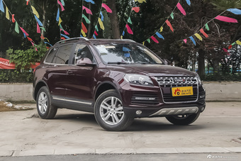 2016款 野马汽车 T70  1.8L 手动精英款 波尔多红