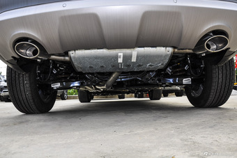 2016款猎豹CS10 2.0T自动尊享型