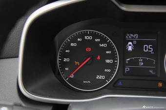 2017款名爵ZS 1.5L自动尊享互联网版