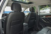 2015款众泰Z500 1.5T 手动豪华型 萨丁白