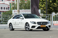 2018款奔驰E级改款2.0T自动 300L 豪华型