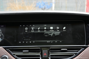 2018款君马S70 1.5T自动旗舰运动型