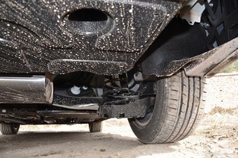 2016款标致308 1.6L自动豪华版