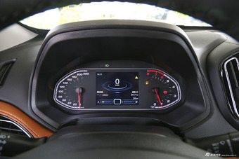 2016款瑞虎7 1.5T手动耀目版