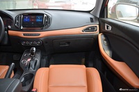 2016款瑞虎7 1.5T自动耀领版