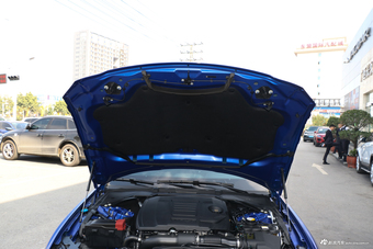 2019款捷豹XEL 2.0T自动200PS尊享版