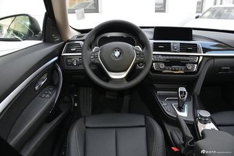 2019款宝马3系GT 2.0L自动320i豪华设计套装