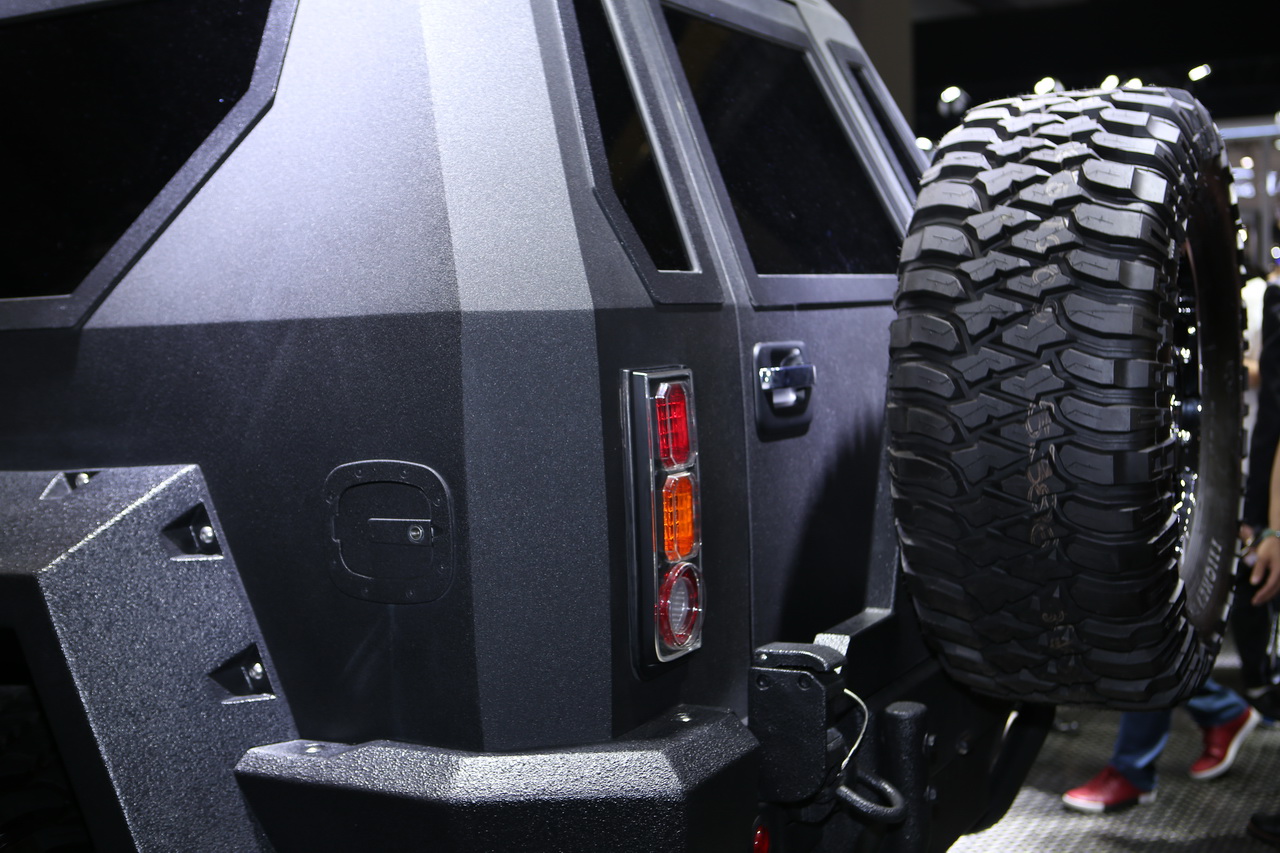 乔治巴顿 17款超级越野车