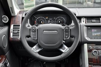 2017款揽胜3.0L自动V6 Vogue