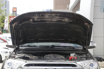 2016款撼路者2.0T自动四驱旗舰版汽油