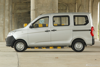 2017款五菱之光V 1.2L手动基本型 LMH