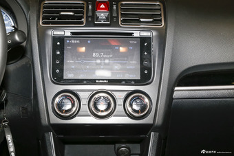 2016款斯巴鲁XV 2.0L自动精英导航版