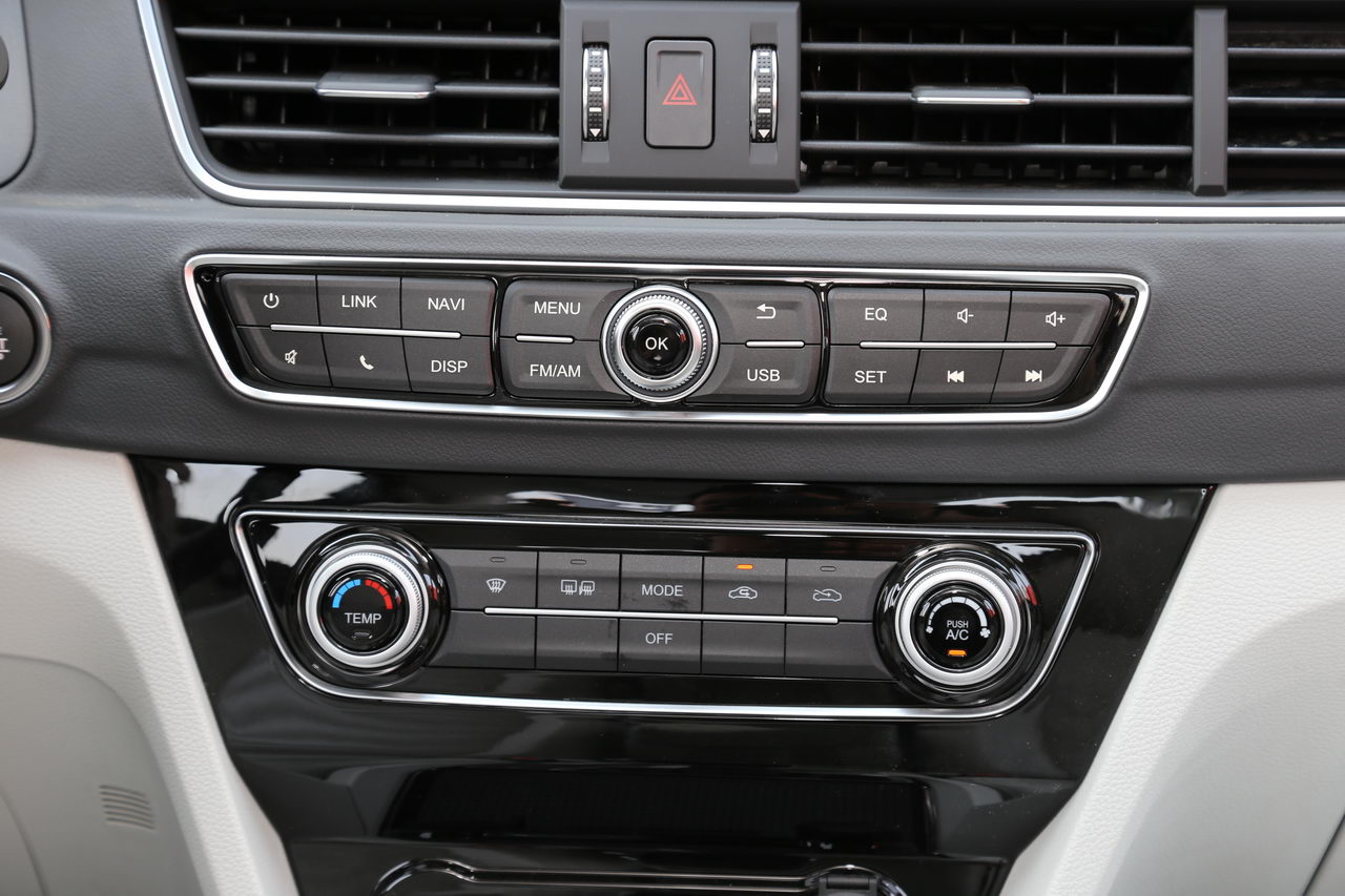 2017款景逸S50 1.6L自动旗舰型