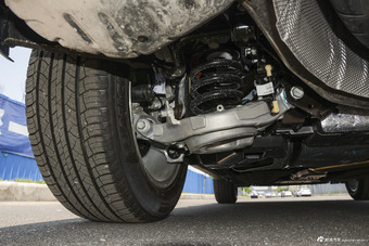 2016款锐界2.0T自动两驱豪锐型EcoBoost 245