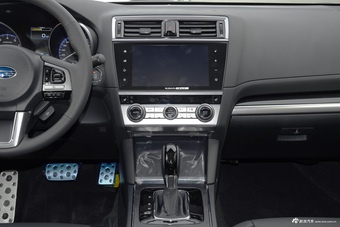 2017款力狮 2.5L自动全驱荣耀版 EyeSight