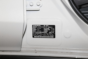 2016款斯巴鲁XV 2.0L自动精英导航版