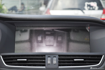 2016款宝沃BX7 2.0T自动四驱豪华版28T