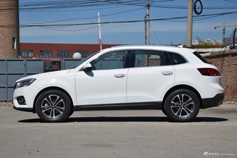 2016款宝沃BX7 2.0T自动两驱豪华版28T