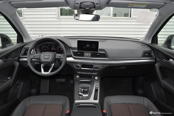 2018款奥迪Q5L 2.0T自动45 TFSI尊享时尚型国V图片