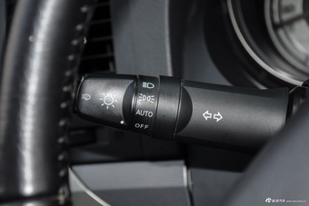 2016款帕杰罗（进口）3.0L自动豪华版 国4