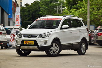 2016款北汽幻速S3 1.5L手动舒适型图片