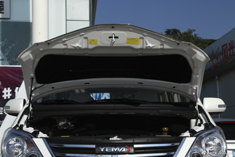 2018款斯派卡1.5L手动舒适型