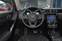 2016款驭胜S330 1.5T自动两驱舒适版