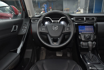 2016款驭胜S330 1.5T自动两驱舒适版