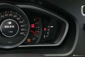 2018款沃尔沃V40 1.5T自动T3 智尚版