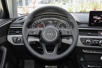 2017款奥迪A4L Plus 2.0T自动40TFSI进取型