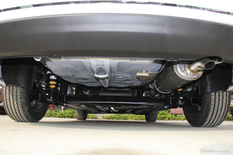 2018款北汽绅宝D50 1.5L CVT尊贵智驾版