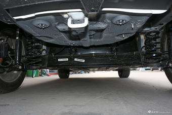 2018款江淮iEV7S 智享型