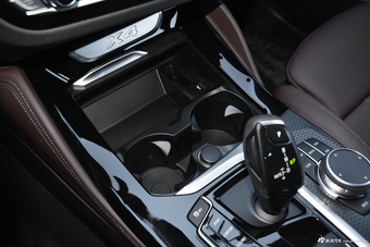 2019款宝马X4 2.0T自动xDrive25i M运动套装