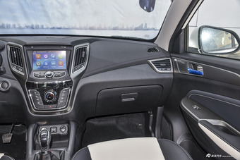 2017款CS35 1.6L手动豪华型