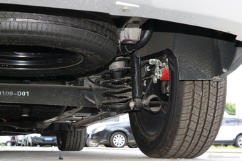 2018款斯威X7 1.5T手动豪华型7座