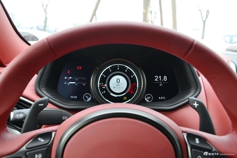 2019款DB11 4.0T自动 V8 Volante
