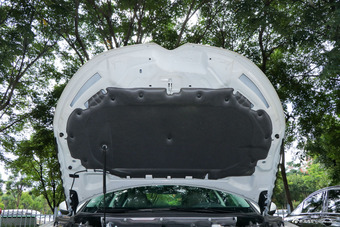 2017款雪铁龙C5 1.8T自动380THP尊贵型