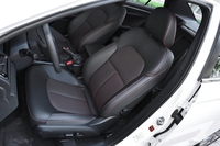 2018款奔腾B70 1.8T自动轿跑版互联智享型