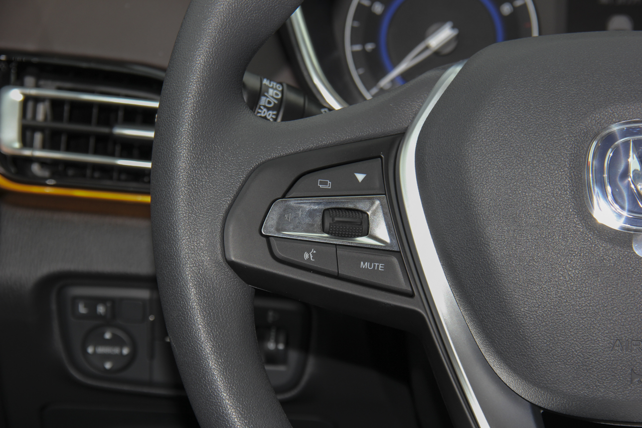 2018款逸动DT 1.6L手动智享型