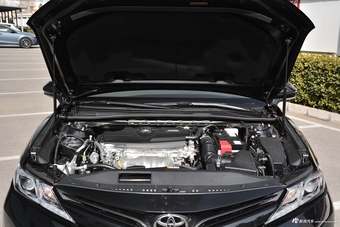 2018款凯美瑞2.0E自动精英版图片