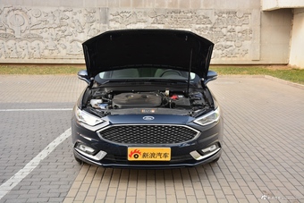 2017款蒙迪欧2.0T自动旗舰型