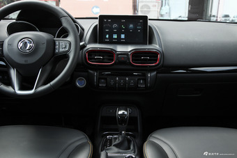 2017款风神AX4 1.4T自动潮享型 